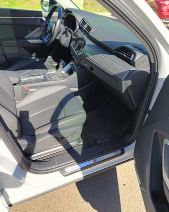 Audi Q3 cena 159000 przebieg: 41000, rok produkcji 2020 z Warszawa małe 704